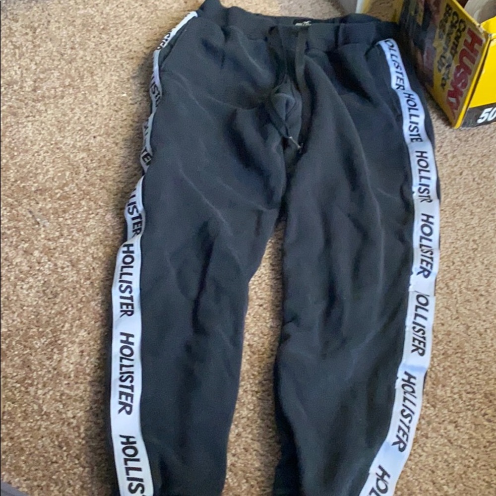 Men’s/ boys hollister sweatpants